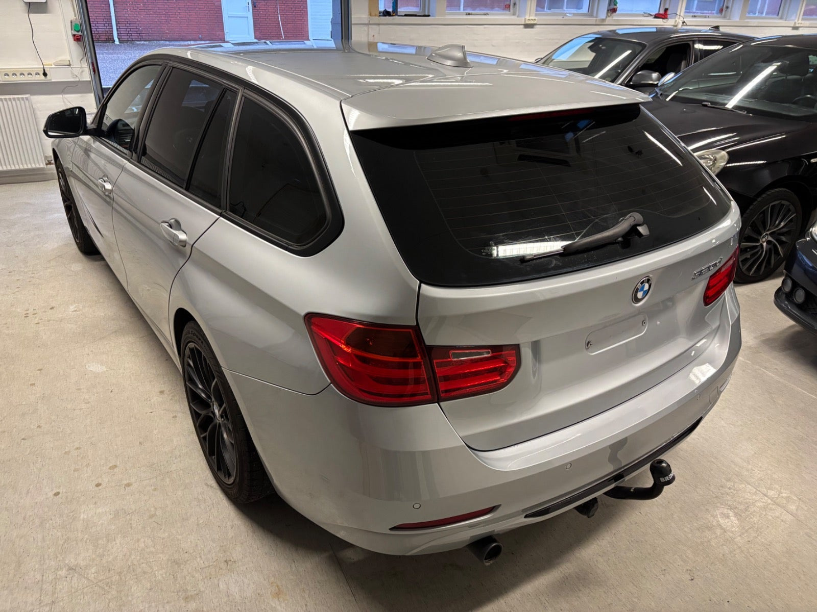undefined BMW 320d fra 2015