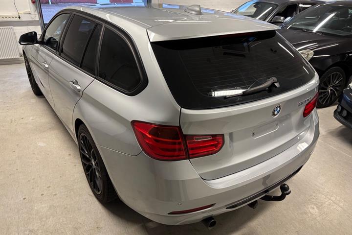undefined BMW 320d fra 2015