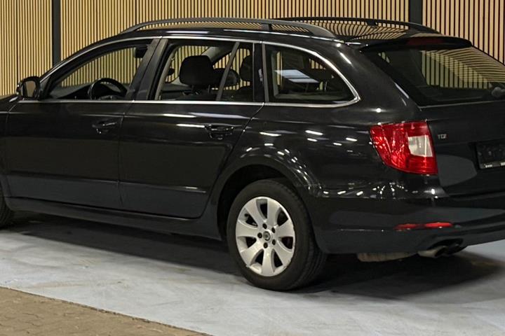 undefined Skoda Superb fra 2013