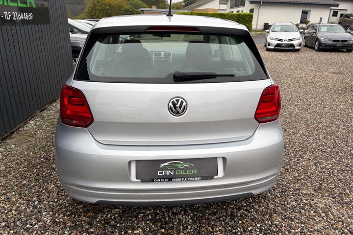 Sølv VW Polo fra 2016