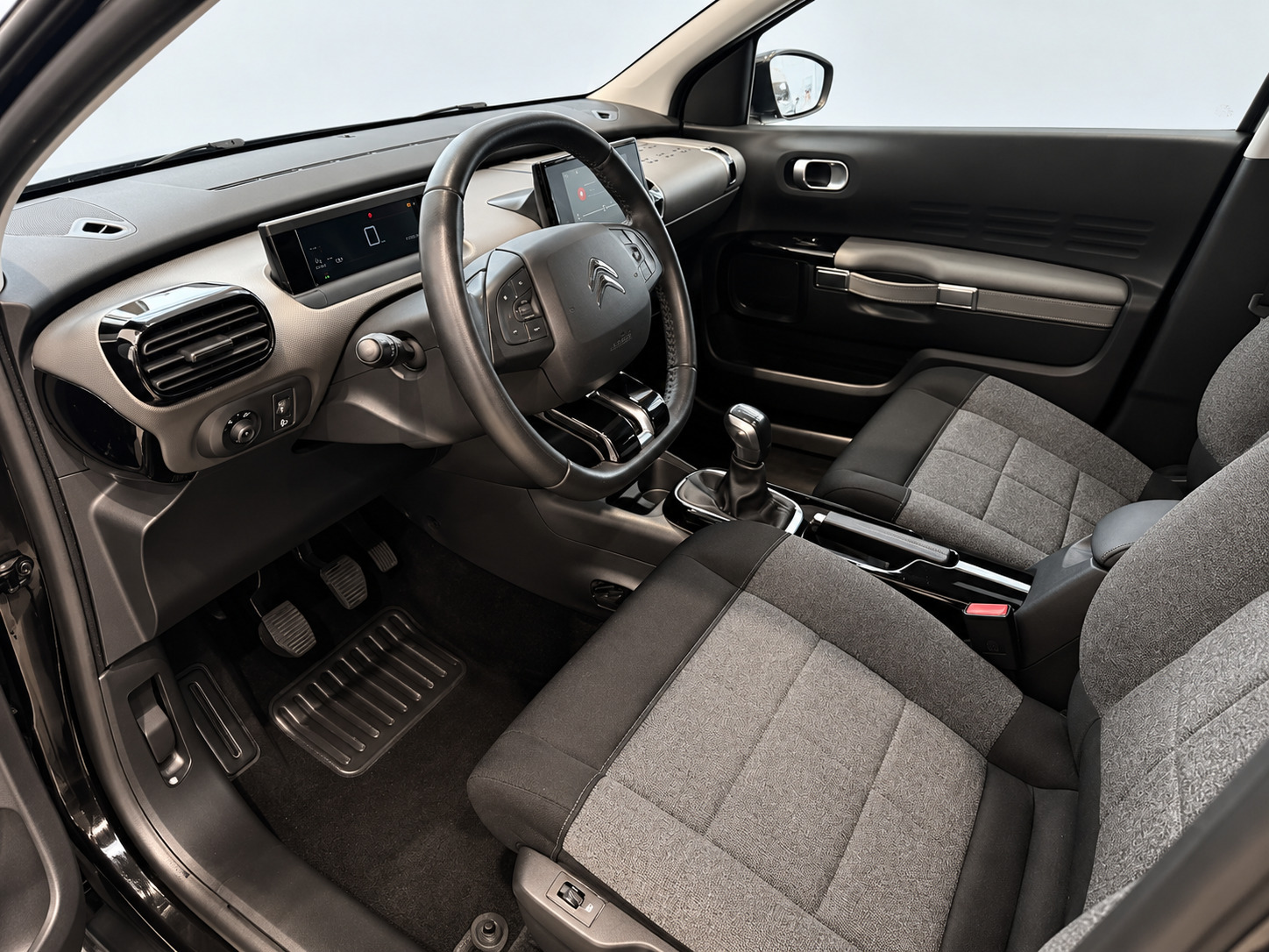 Sort Citroën C4 Cactus fra 2018