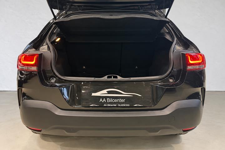 Sort Citroën C4 Cactus fra 2018