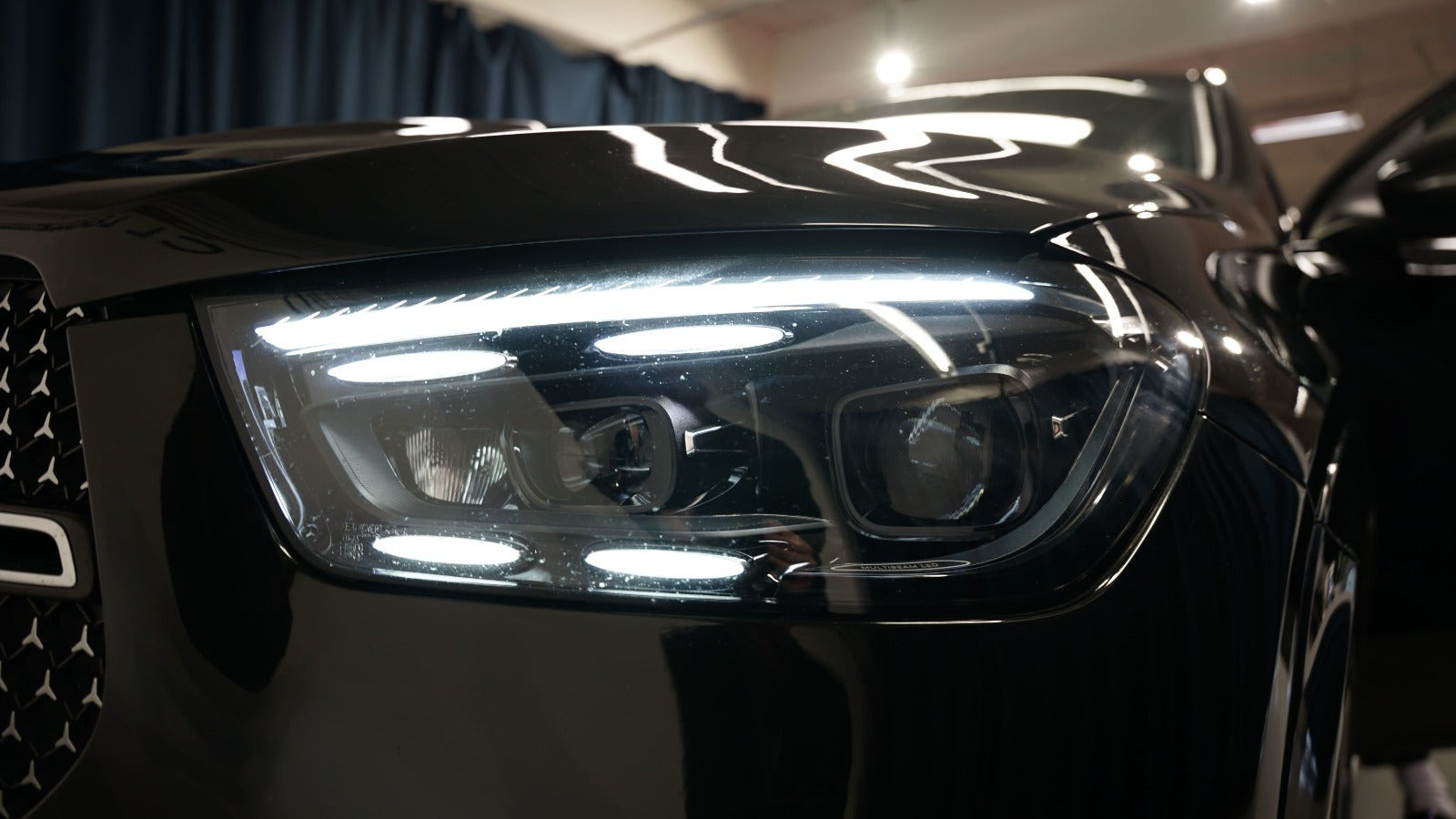Sort Mercedes GLE350 de fra 2024