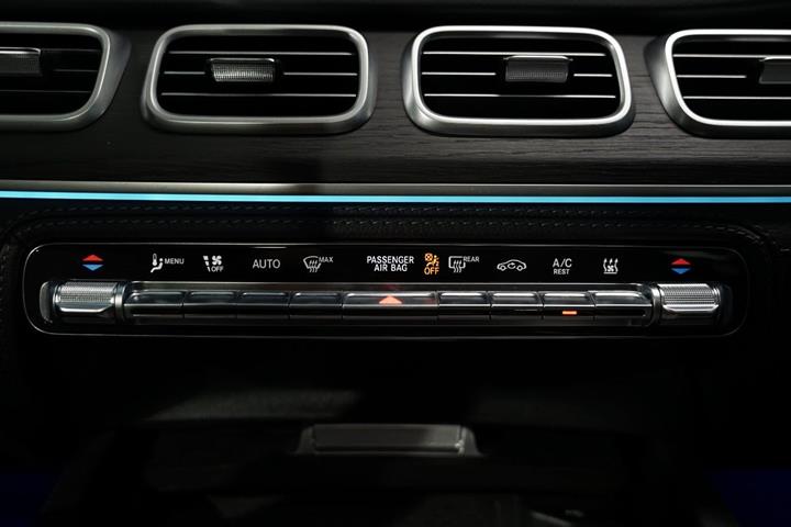 Sort Mercedes GLE350 de fra 2024
