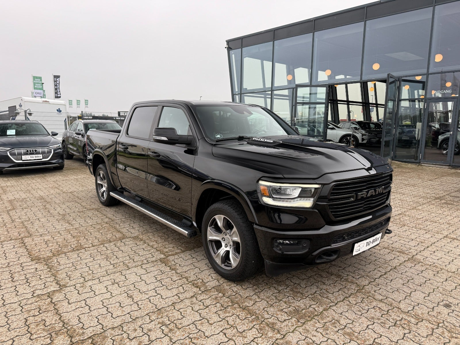 Dodge RAM 1500 5,7 V8 Hemi Laramie aut.
