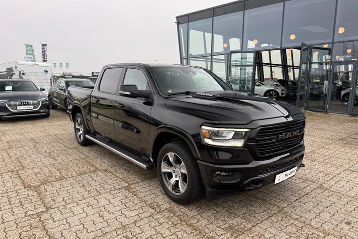Sort Dodge RAM 1500 fra 2022