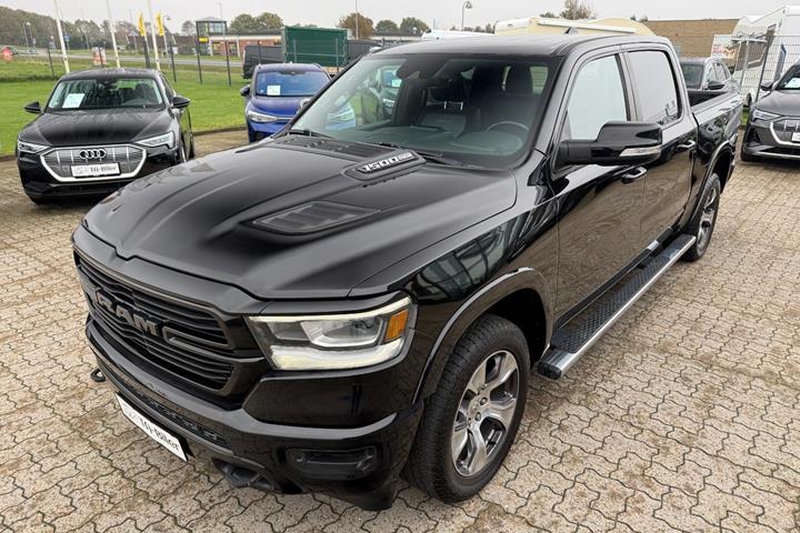 Sort Dodge RAM 1500 fra 2022