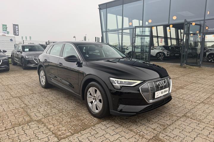 Sort Audi e-tron fra 2022