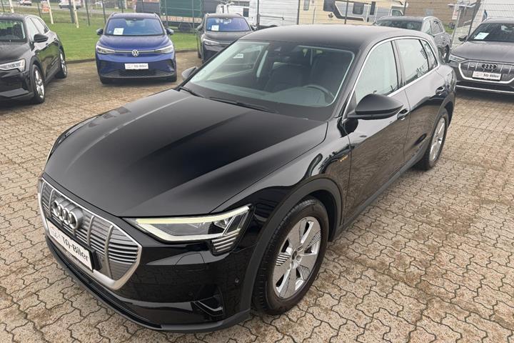 Sort Audi e-tron fra 2022