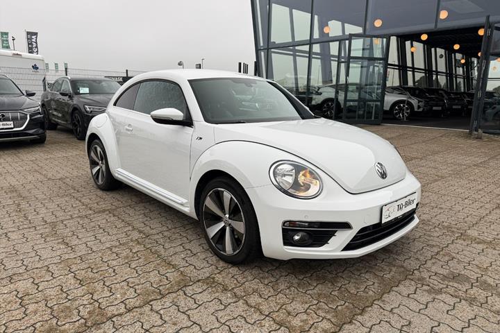 Hvid VW The Beetle fra 2015