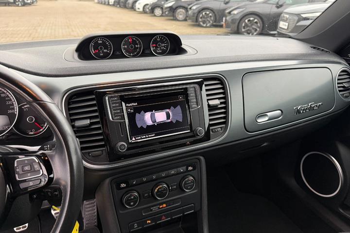 Hvid VW The Beetle fra 2015