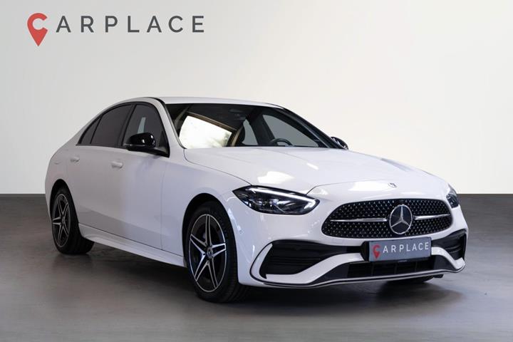 Hvid Mercedes C300 e fra 2022