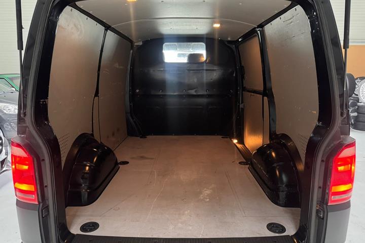 undefined VW Transporter fra 2016