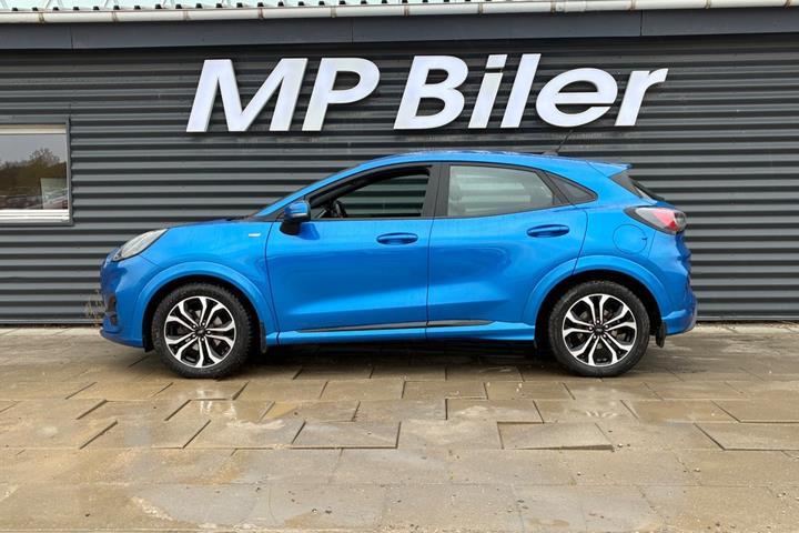 Blå Ford Puma fra 2020