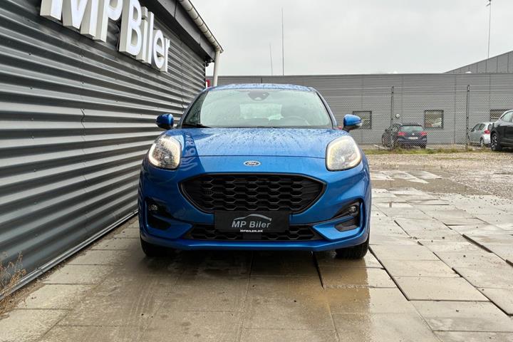 Blå Ford Puma fra 2020