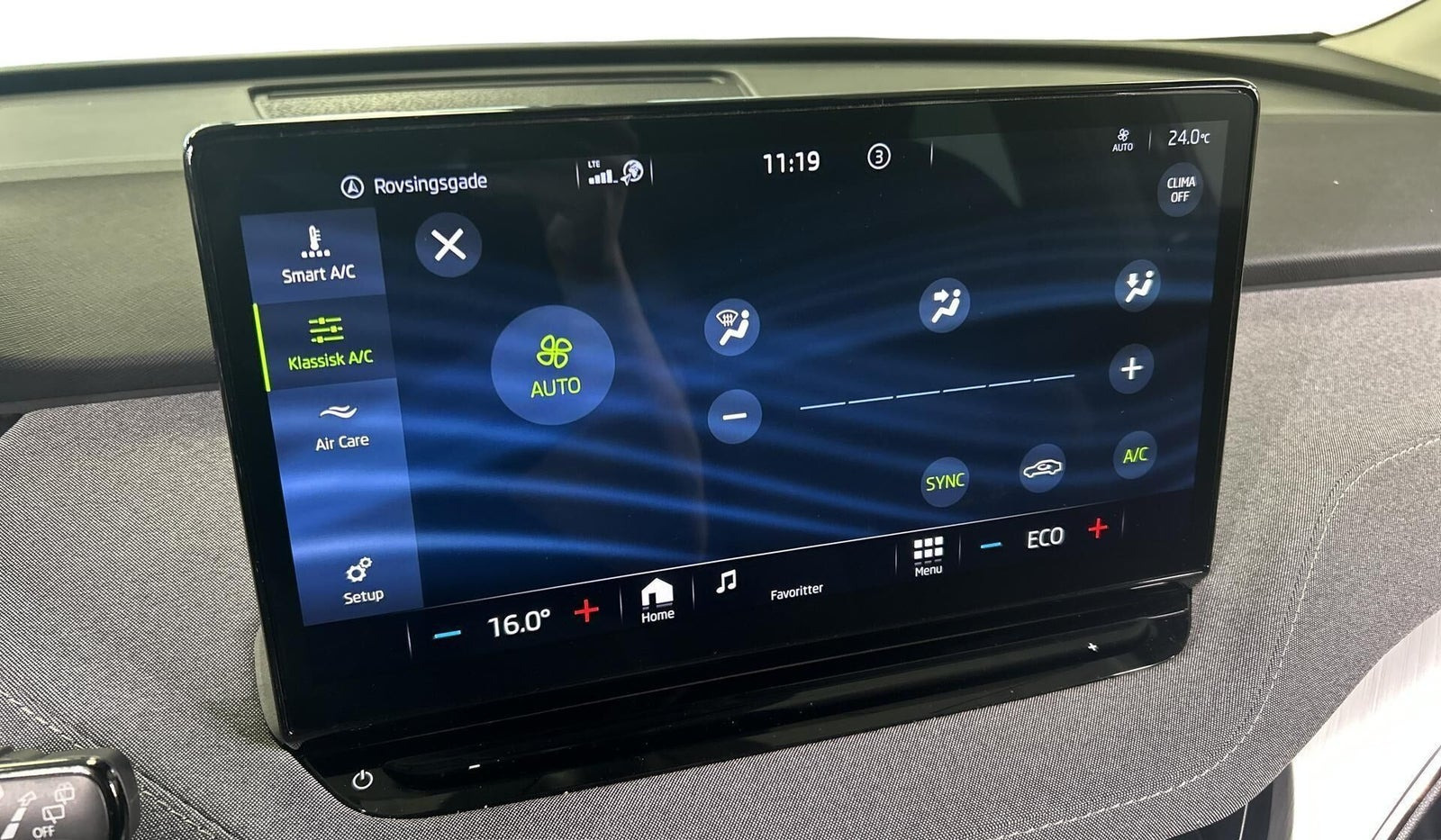 Sort Skoda Enyaq fra 2023