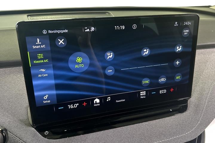 Sort Skoda Enyaq fra 2023