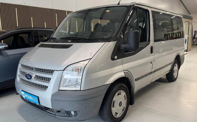 Ford Transit 300S Kombi 2,2 TDCi 100 9prs