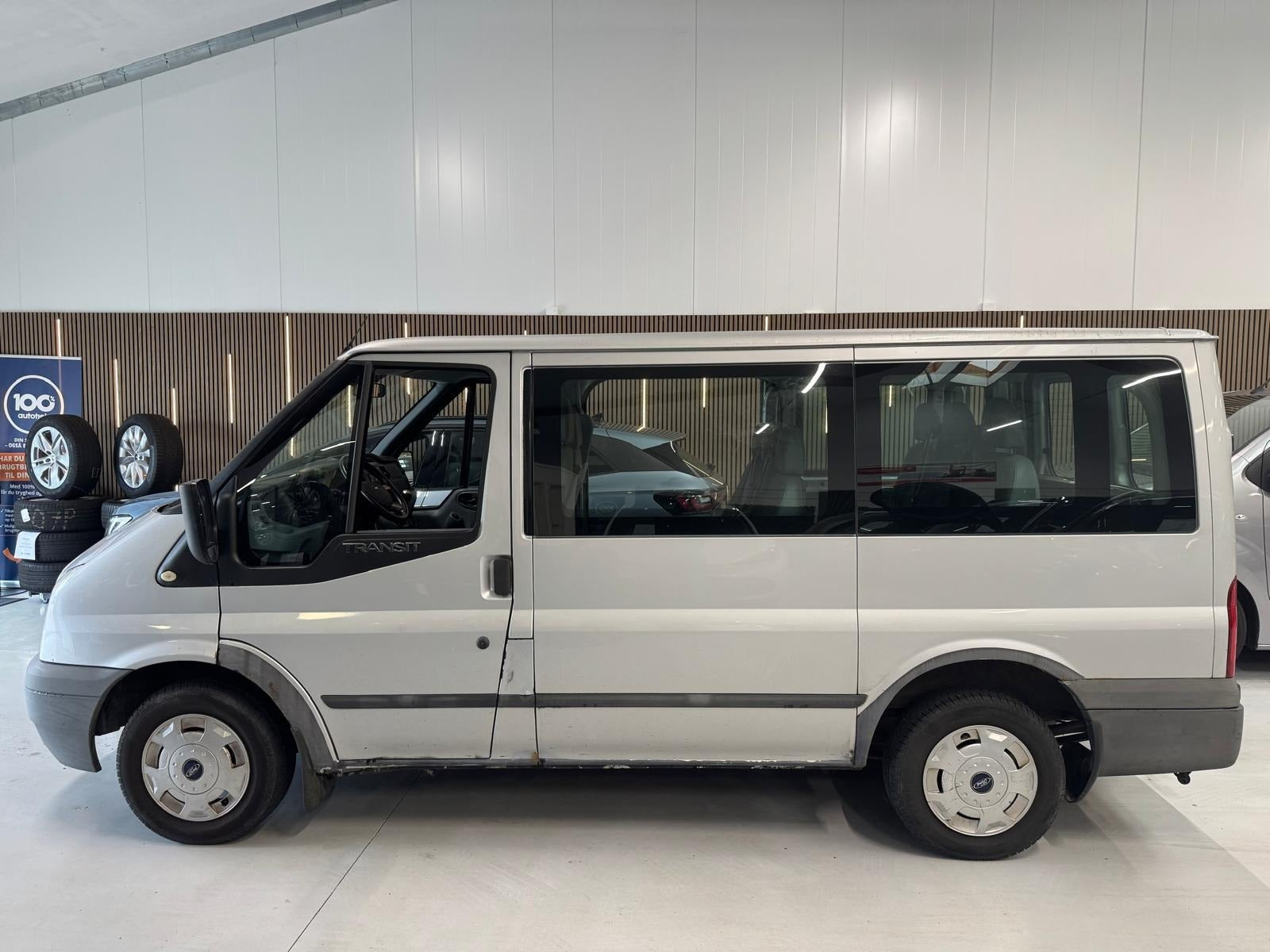 undefined Ford Transit 300S Kombi fra 2012