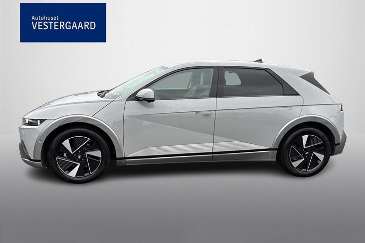 Grå Hyundai Ioniq 5 fra 2026