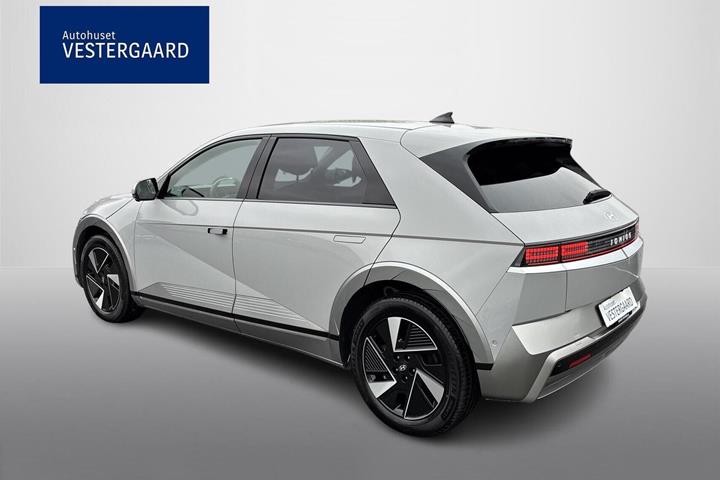 Grå Hyundai Ioniq 5 fra 2026