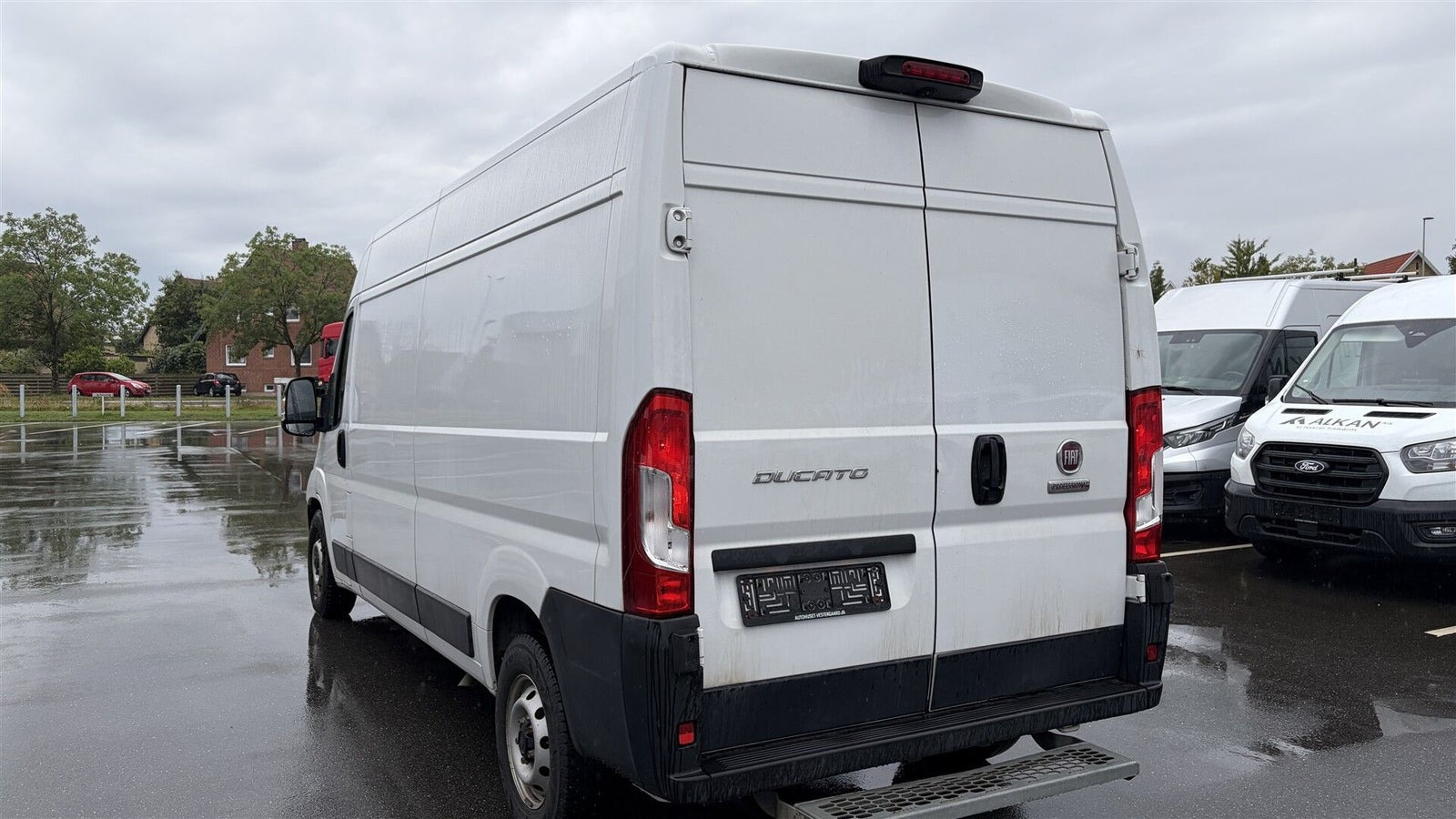 Beige Fiat Ducato 35 fra 2023