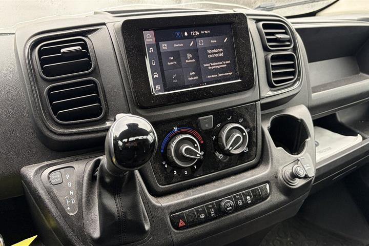 Beige Fiat Ducato 35 fra 2023