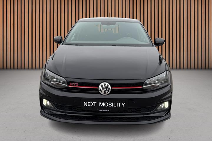 Sort VW Polo fra 2019