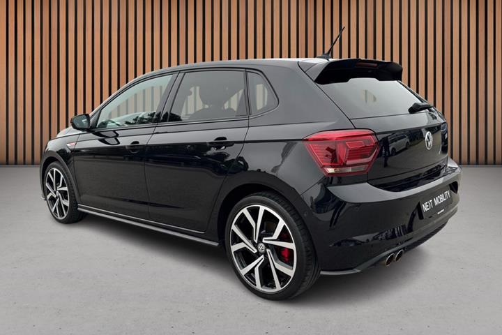 Sort VW Polo fra 2019