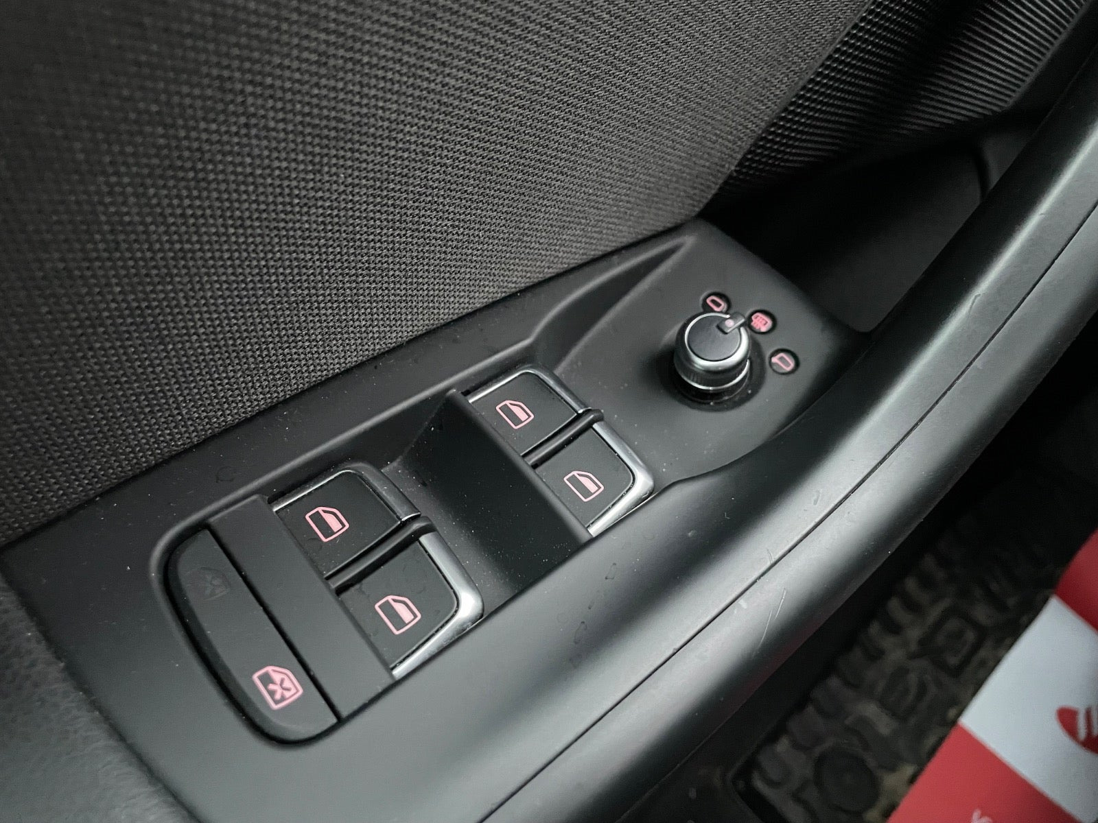 Grå Audi Q3 fra 2018