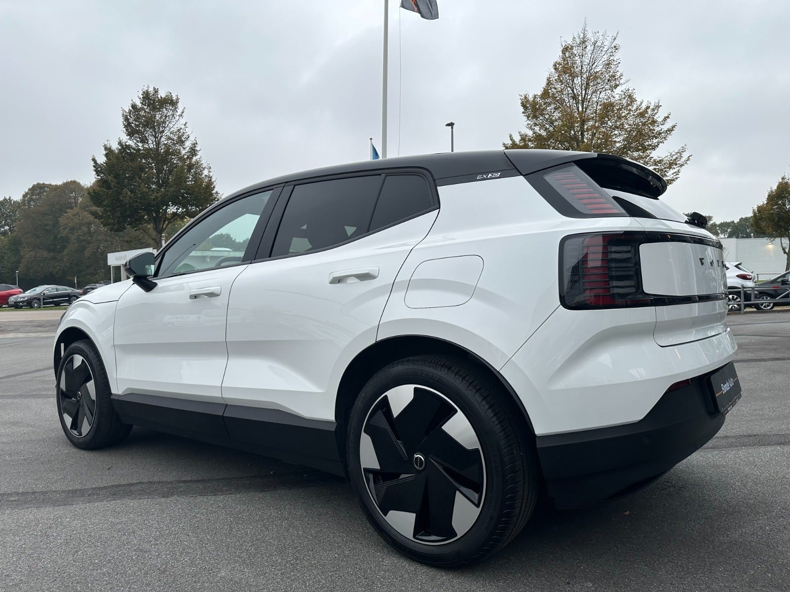 undefined Volvo EX30 fra 2024