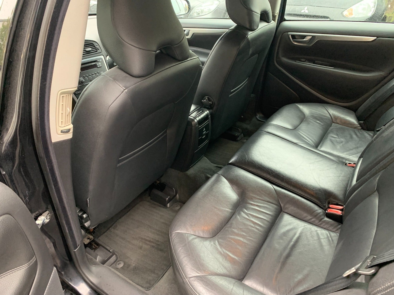 Sort Volvo V70 fra 2006