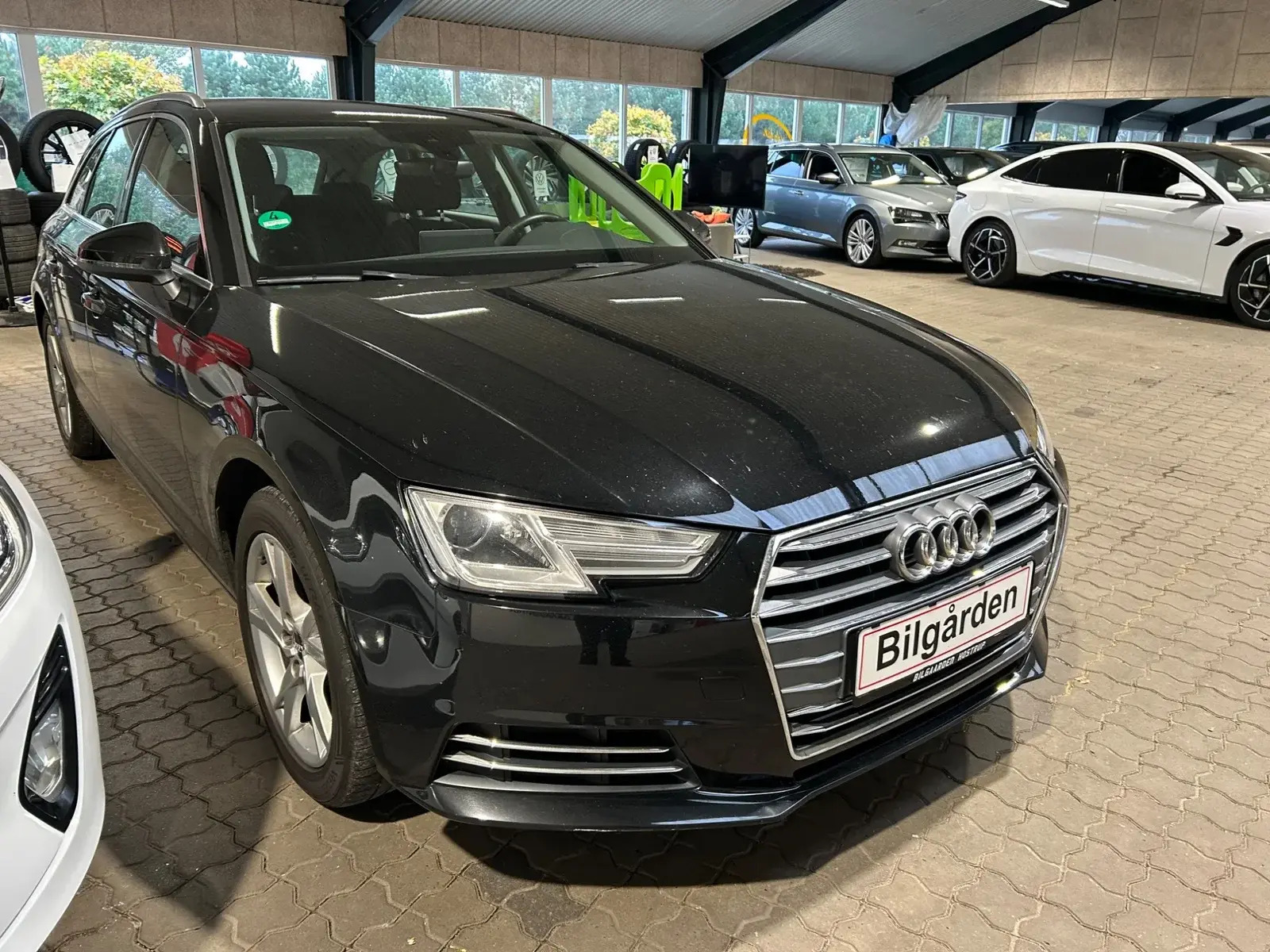 Sort Audi A4 fra 2017