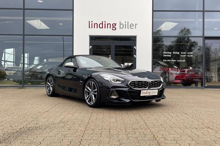 Sort BMW Z4 fra 2023