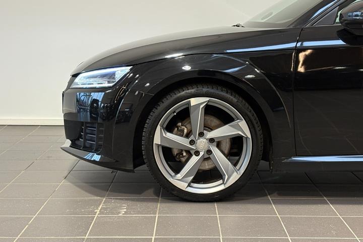 Sort Audi TT fra 2017