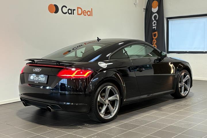 Sort Audi TT fra 2017