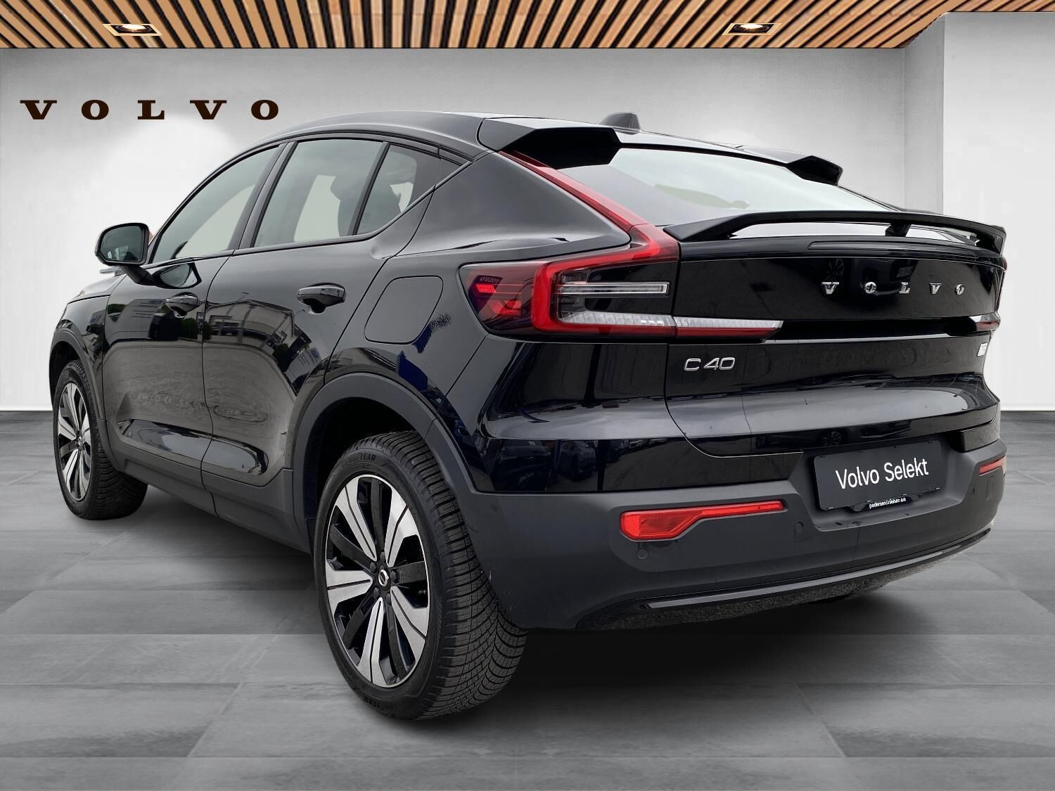 Sort Volvo C40 fra 2022