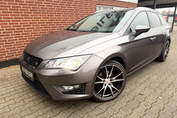 Beige Seat Leon fra 2016