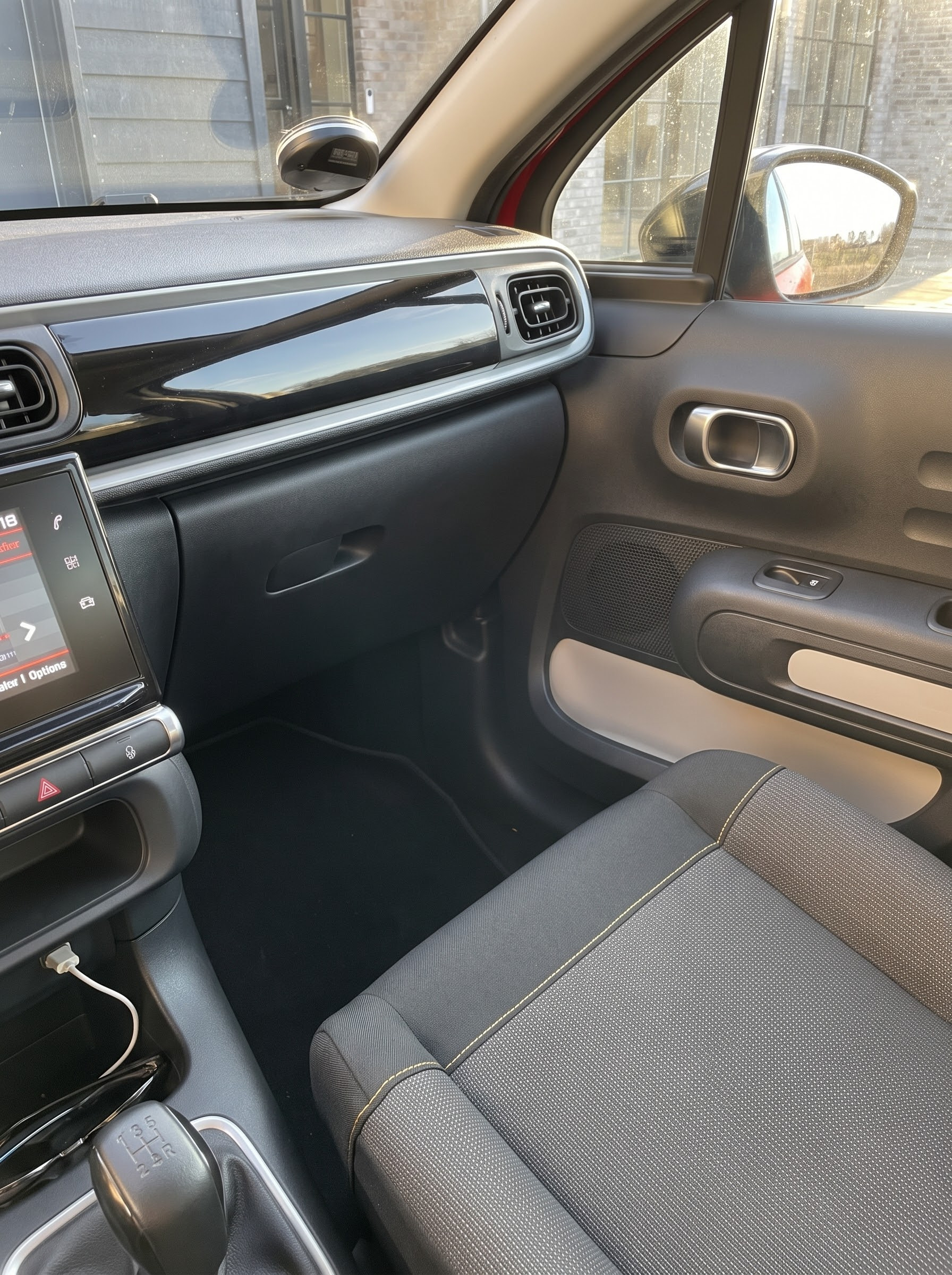 Rød Citroën C3 fra 2020