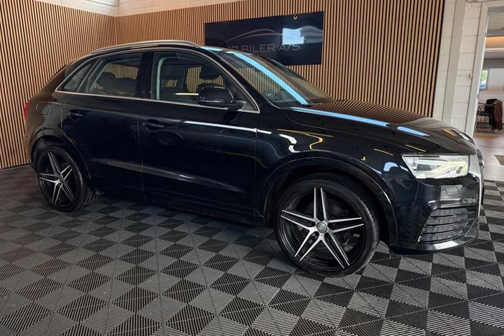 Sort Audi Q3 fra 2017