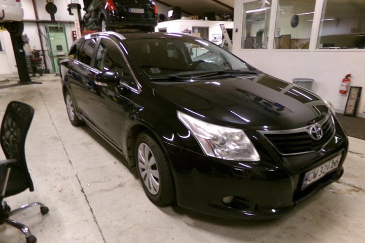 undefined Toyota Avensis fra 2012