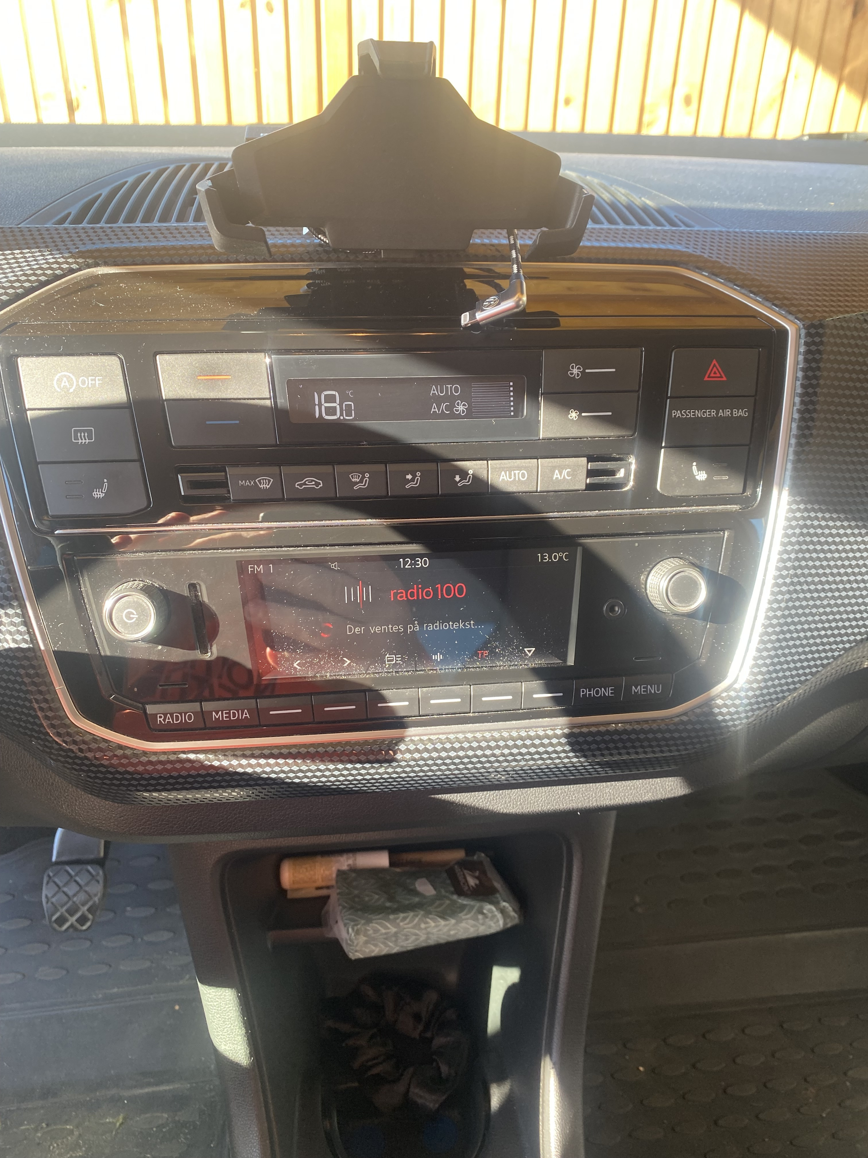 Hvid VW UP! fra 2018