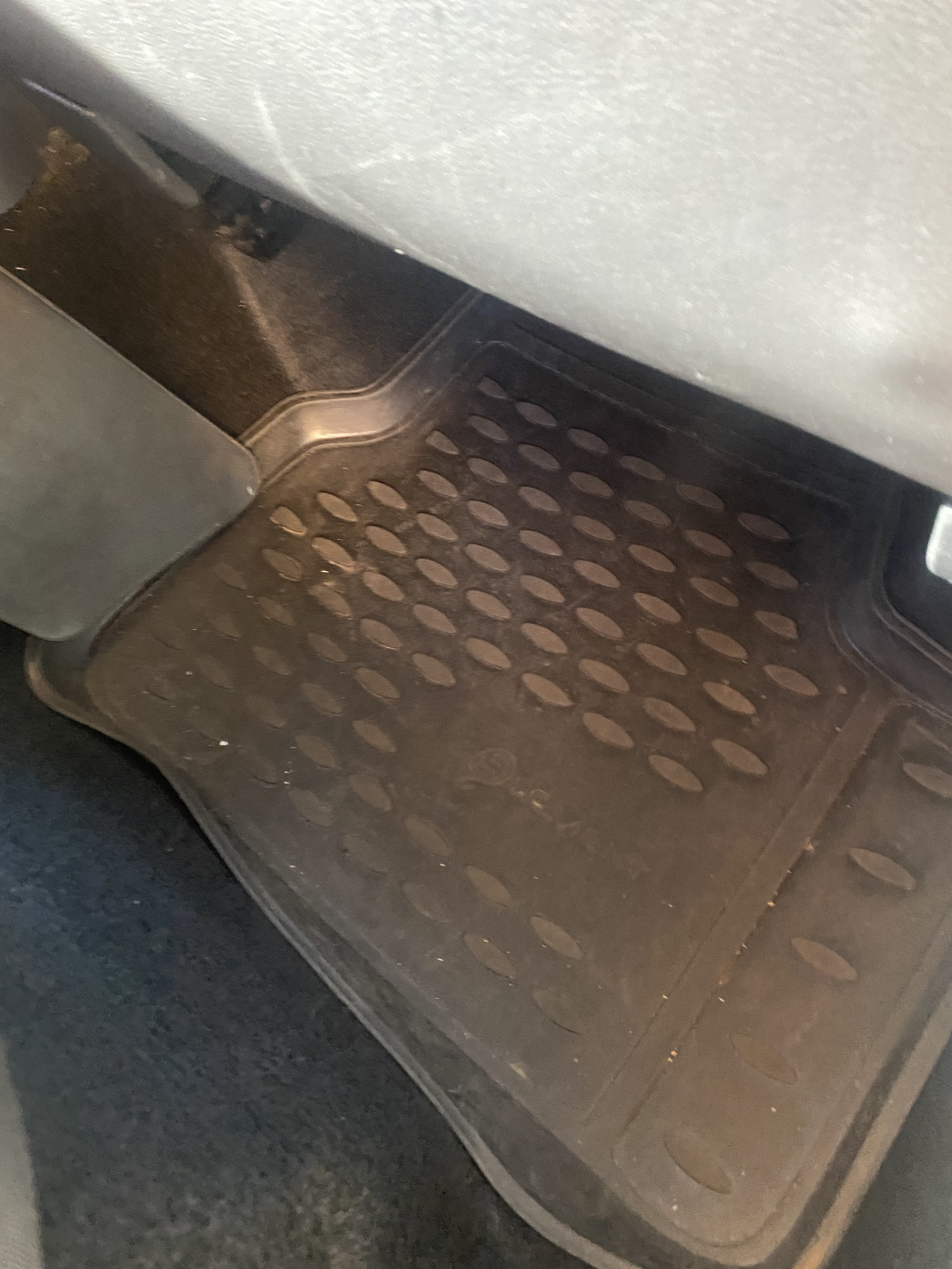 Hvid VW UP! fra 2018