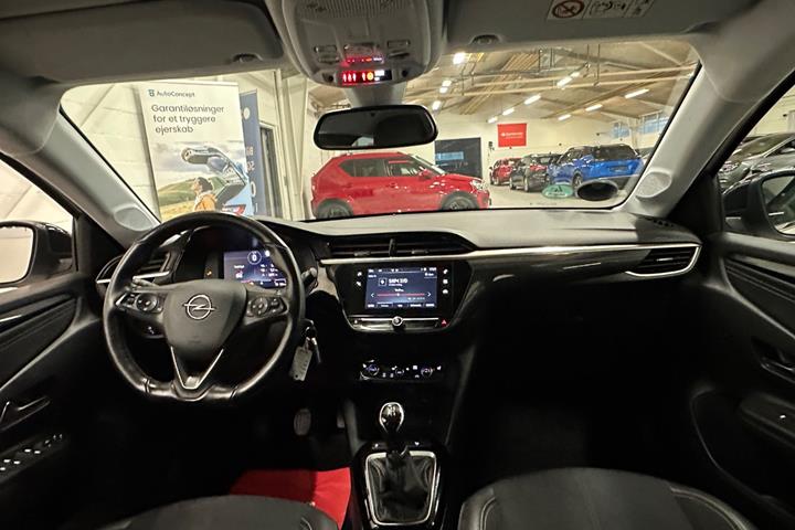 Hvid Opel Corsa fra 2020
