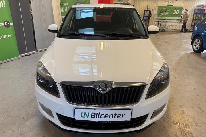 Sort Skoda Fabia fra 2015