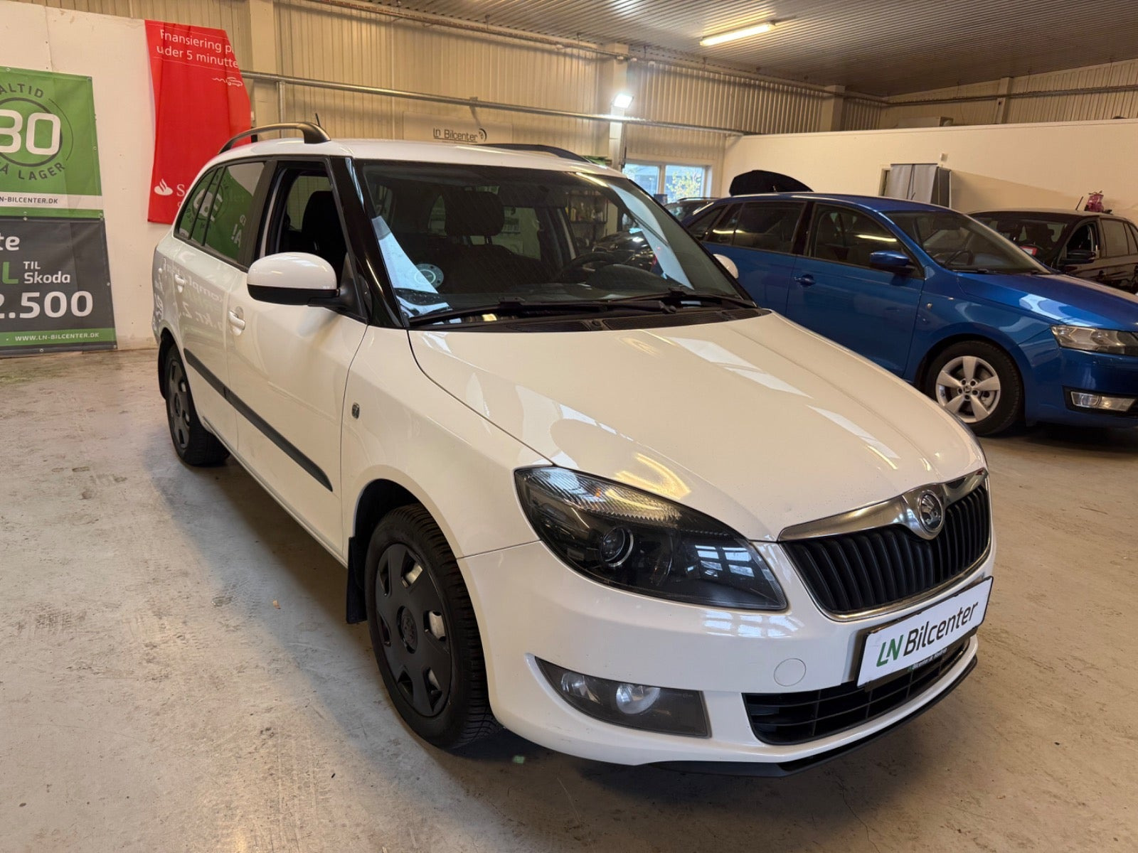 Sort Skoda Fabia fra 2015