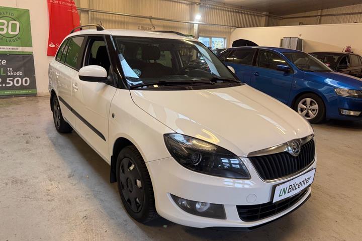 Sort Skoda Fabia fra 2015