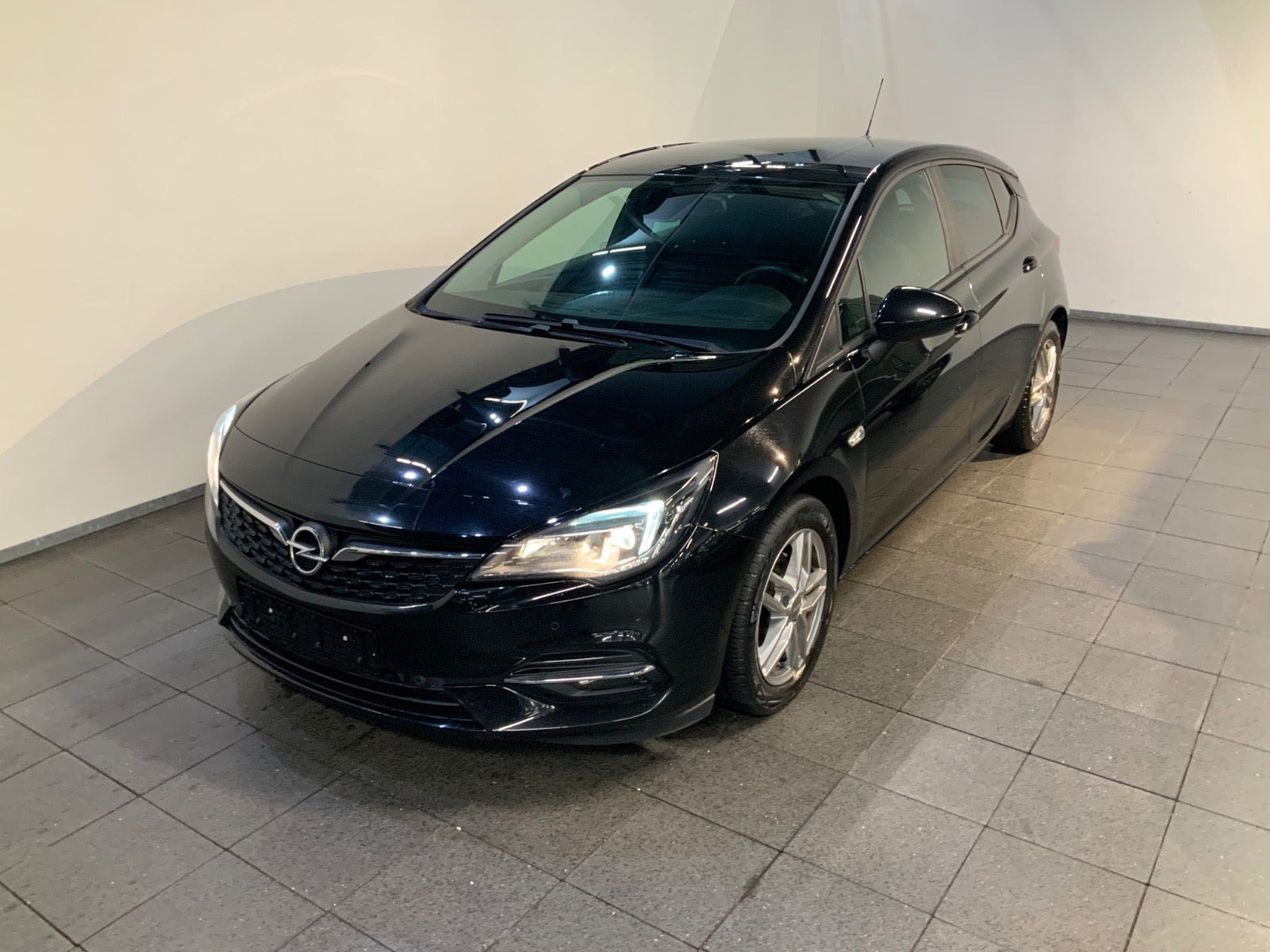 Opel Astra 1,5 D 105 Edition+