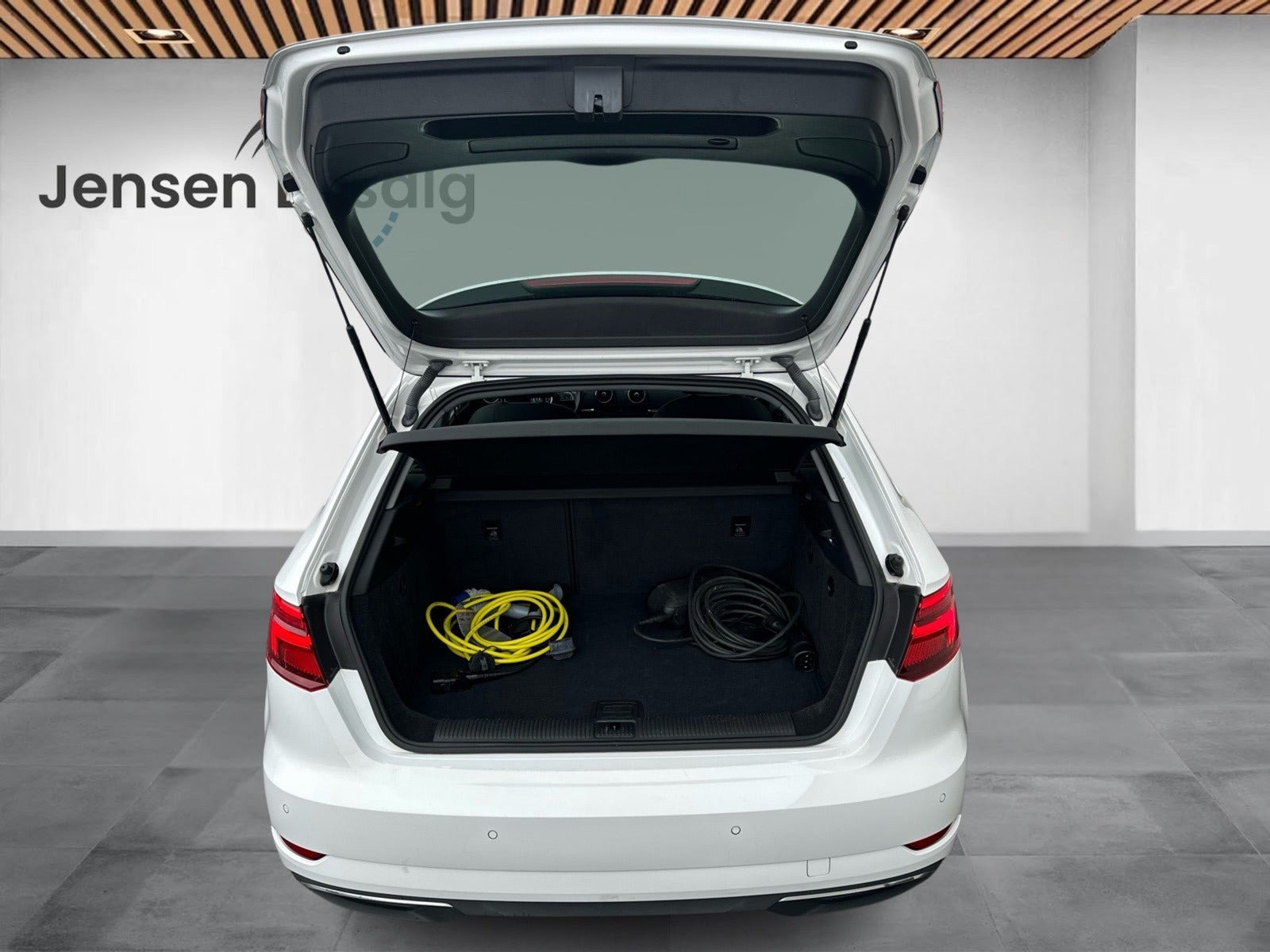 Grøn Audi A3 fra 2018