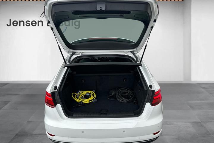 Grøn Audi A3 fra 2018